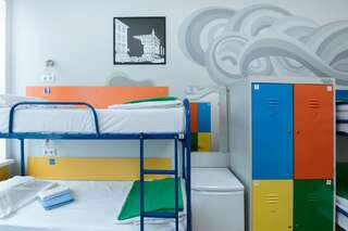 Гостиница Аква Хостел Санкт-Петербург Кровать в общем 8-местном номере-4