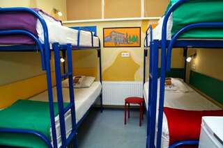 Гостиница Аква Хостел Санкт-Петербург Четырехместный номер-3