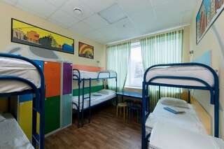 Гостиница Аква Хостел Санкт-Петербург Классический семейный номер-3